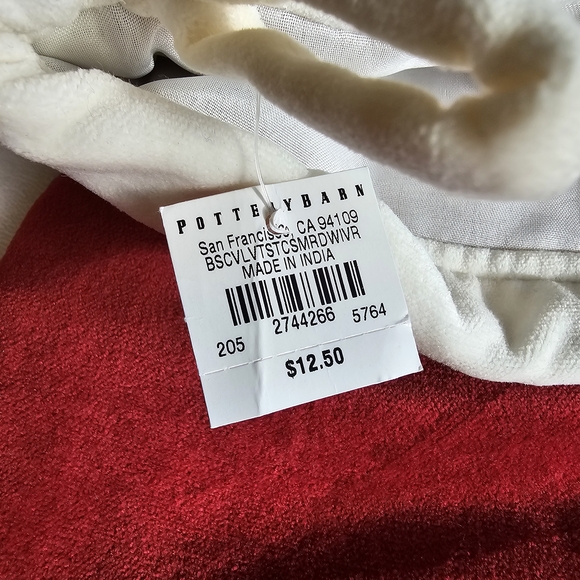 Pottery Barn Medium Classic 100% Cotton Velvet Holiday Stocking - Picture 5 of 5